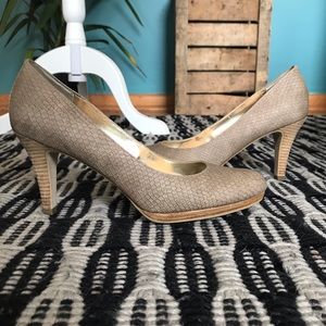 Anne Klein Snake Skin Pumps